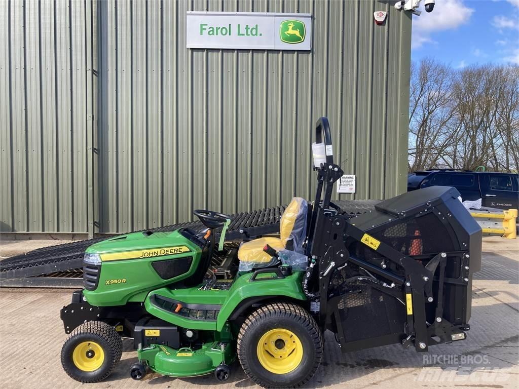 John Deere X950R Riding mowers