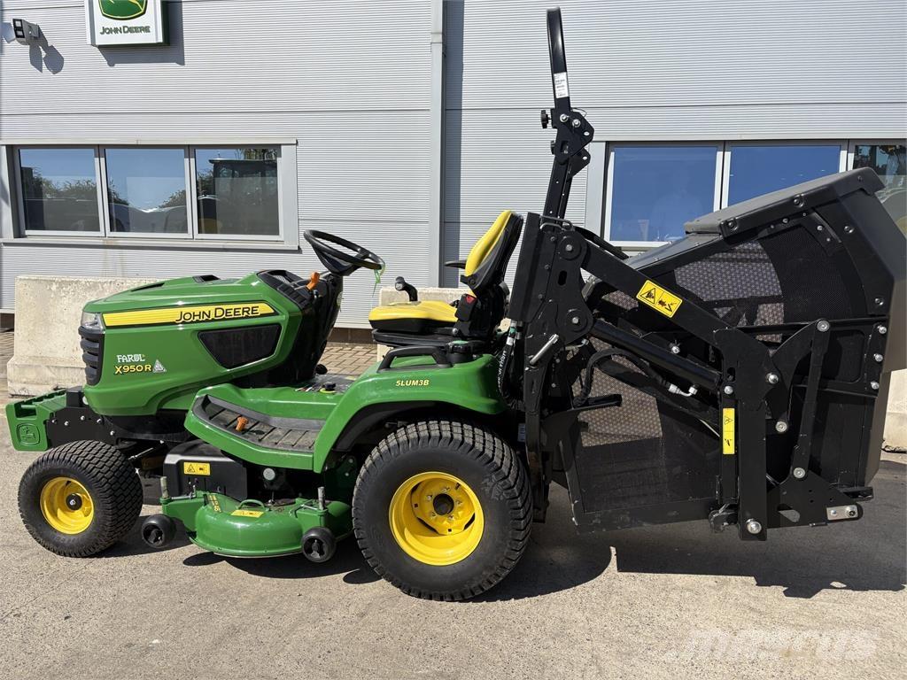 John Deere X950R Riding mowers