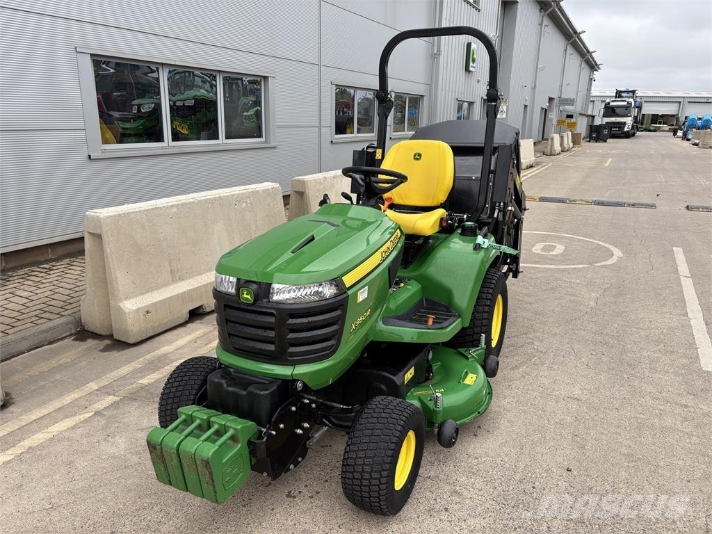 John Deere X950R Riding mowers