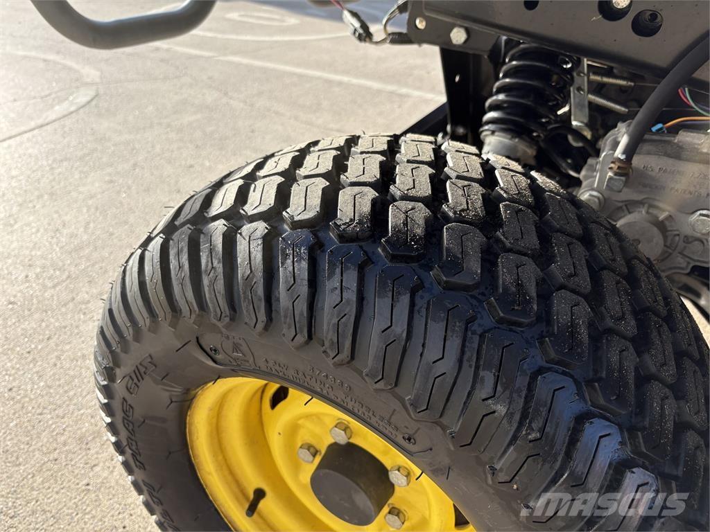 John Deere XUV855M Utility machines