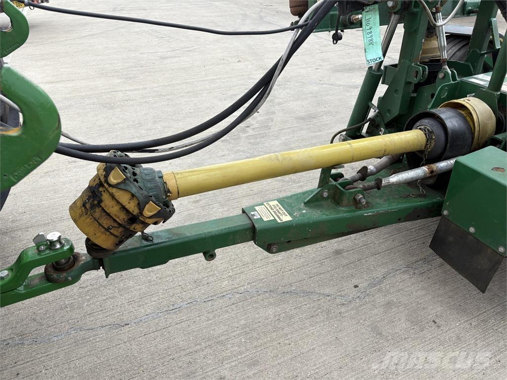 Major TDR2000 Mounted and trailed mowers