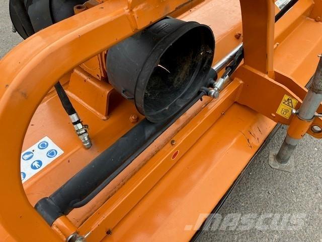 TEAGLE Dual 285 Pasture mowers and toppers