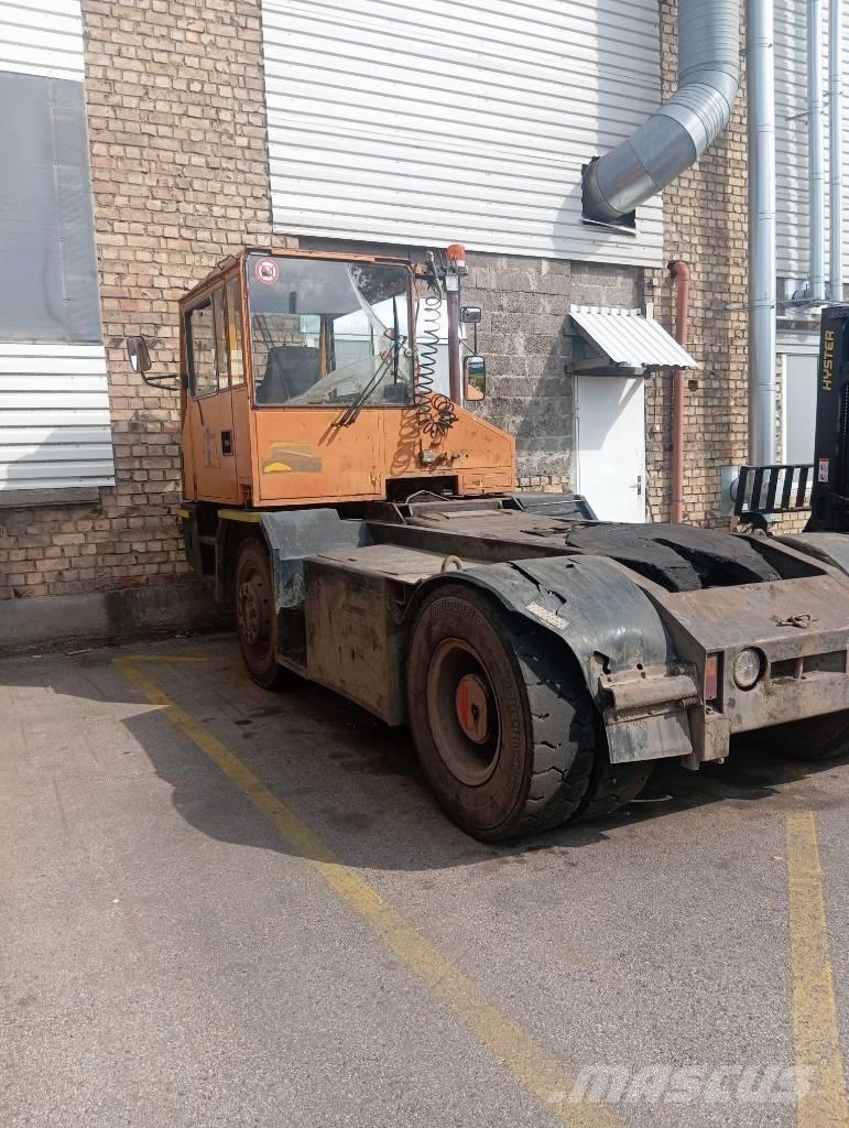 Sisu TR160 AL 4 X4 Terminal tractors