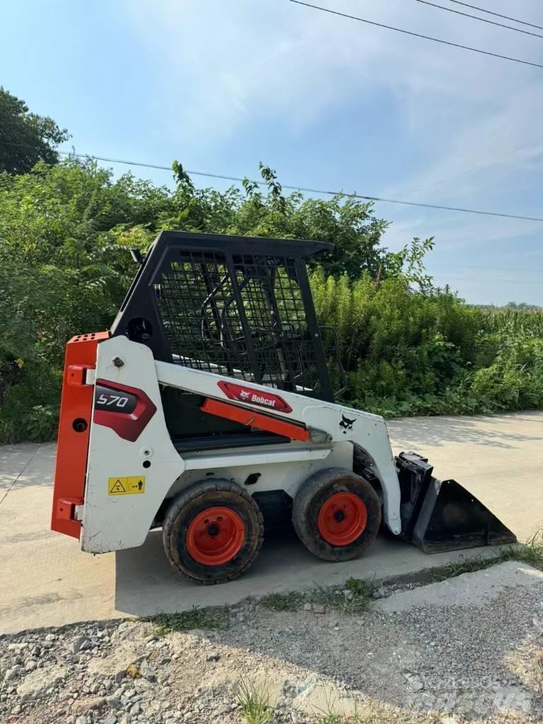 Bobcat S 70 Skid steer loaders
