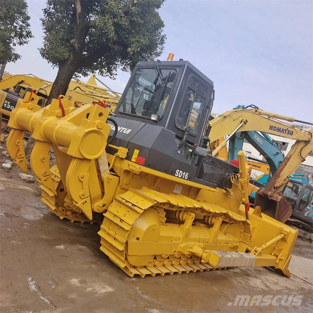 Shantui SD 16 Crawler dozers