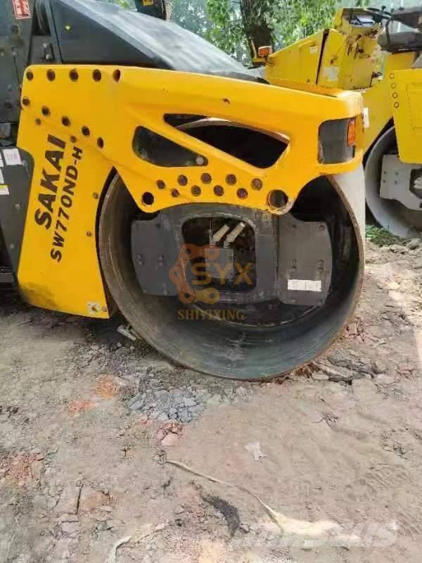 Sakai SW 770 ND Twin drum rollers
