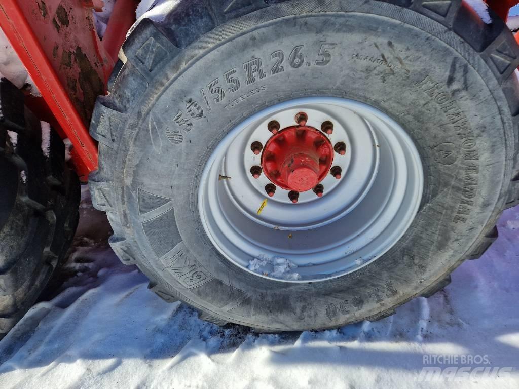Keltec  Bale Chaser Bale trailers