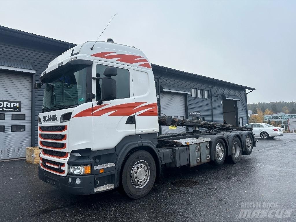 Scania R520 8x2/4 Cable lift demountable trucks