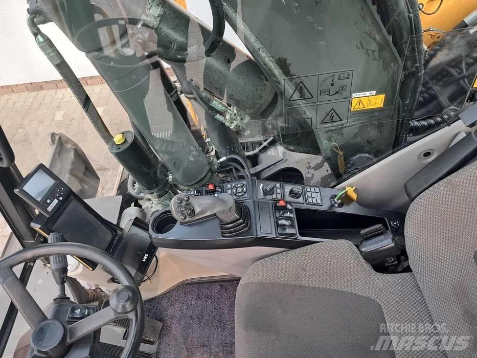 Volvo EW 160 E Wheeled excavators