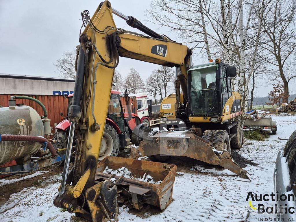 CAT M 318 D Wheeled excavators