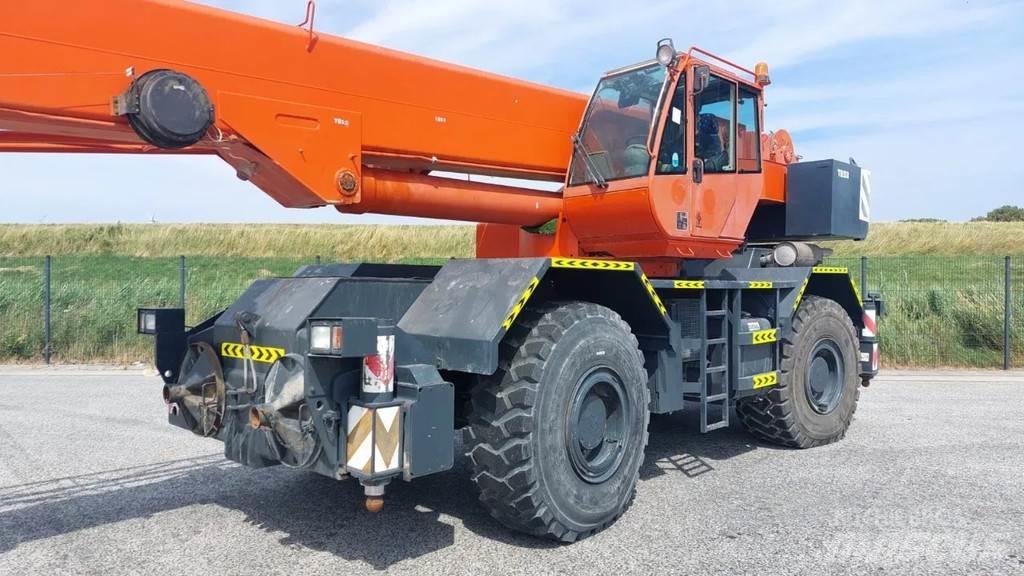 Terex A600 Rough terrain cranes