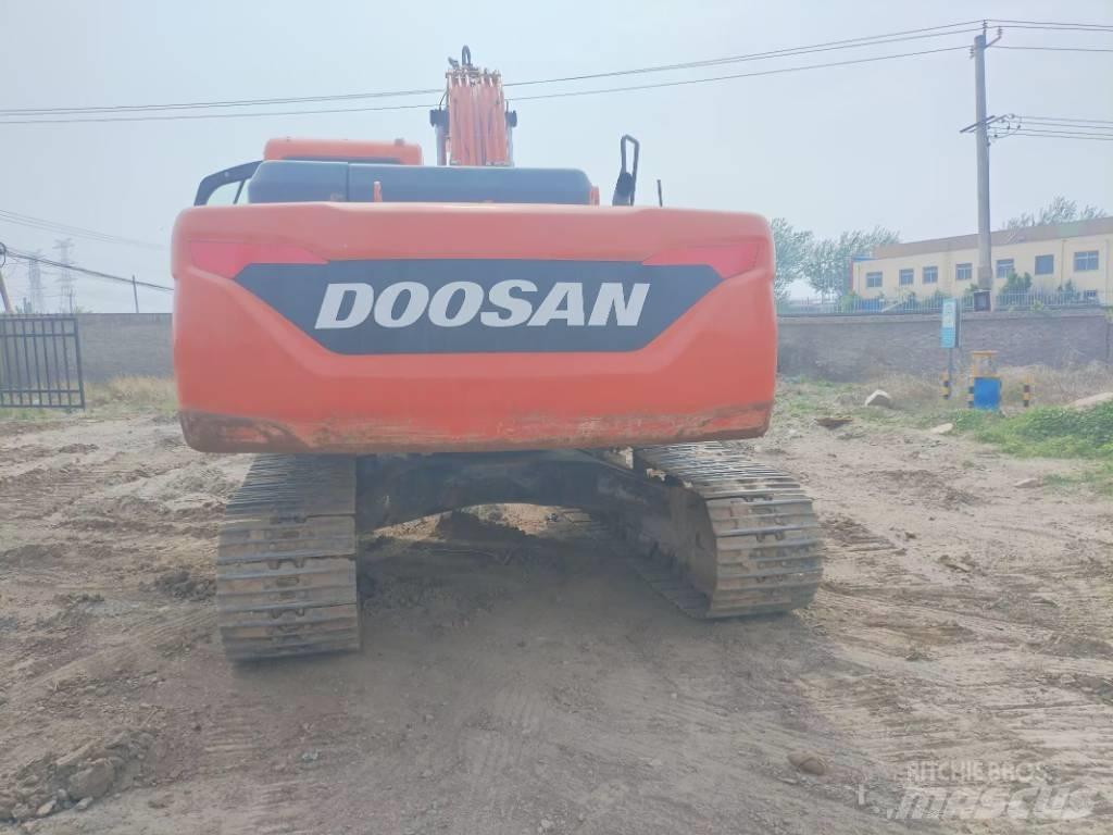 Doosan DX225LC-9C Crawler excavators