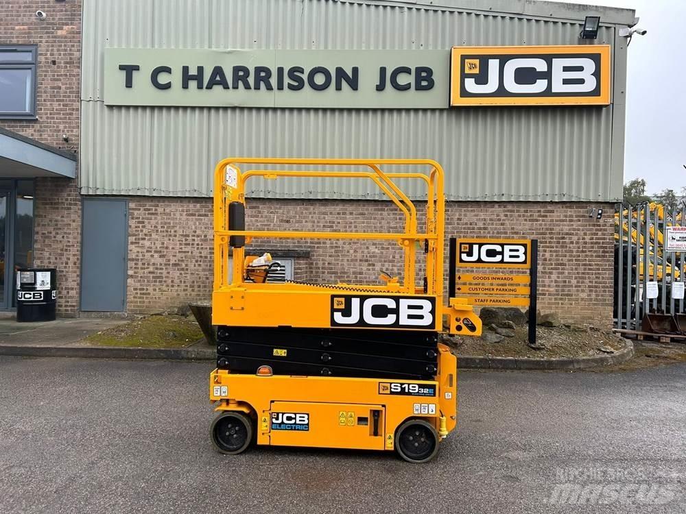 JCB S1932E Scissor lifts