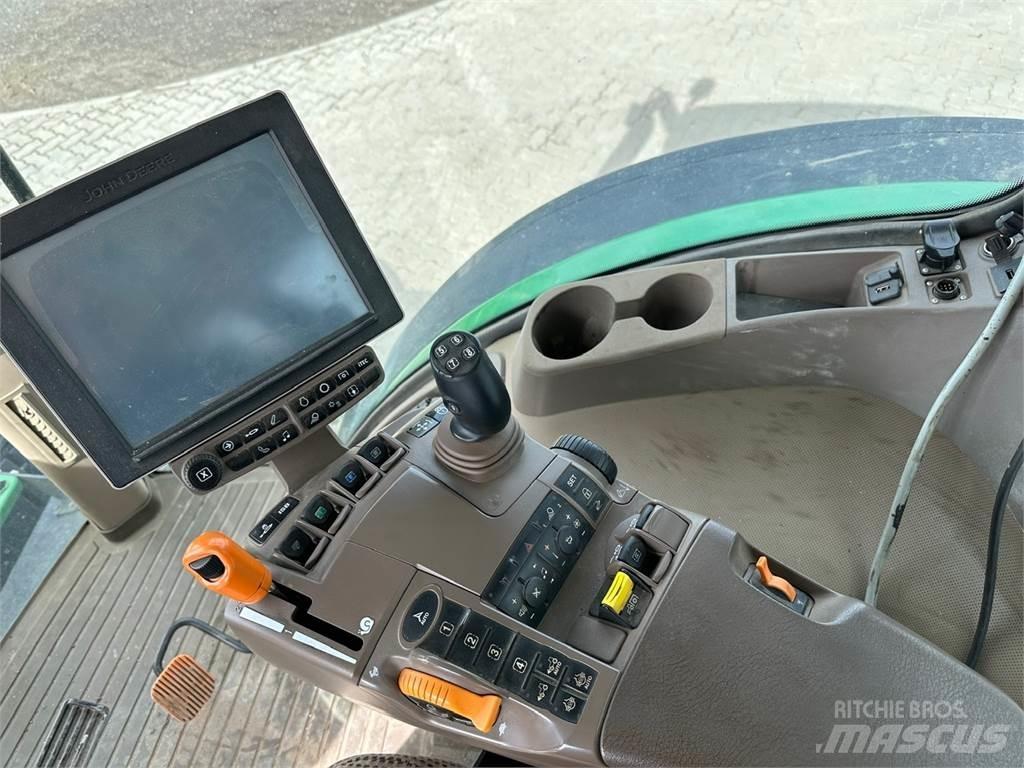 John Deere 7230R Tractors