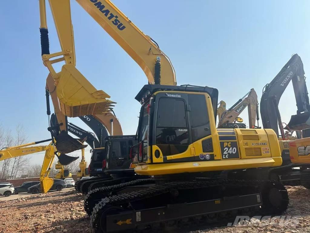 Komatsu PC 240 Crawler excavators