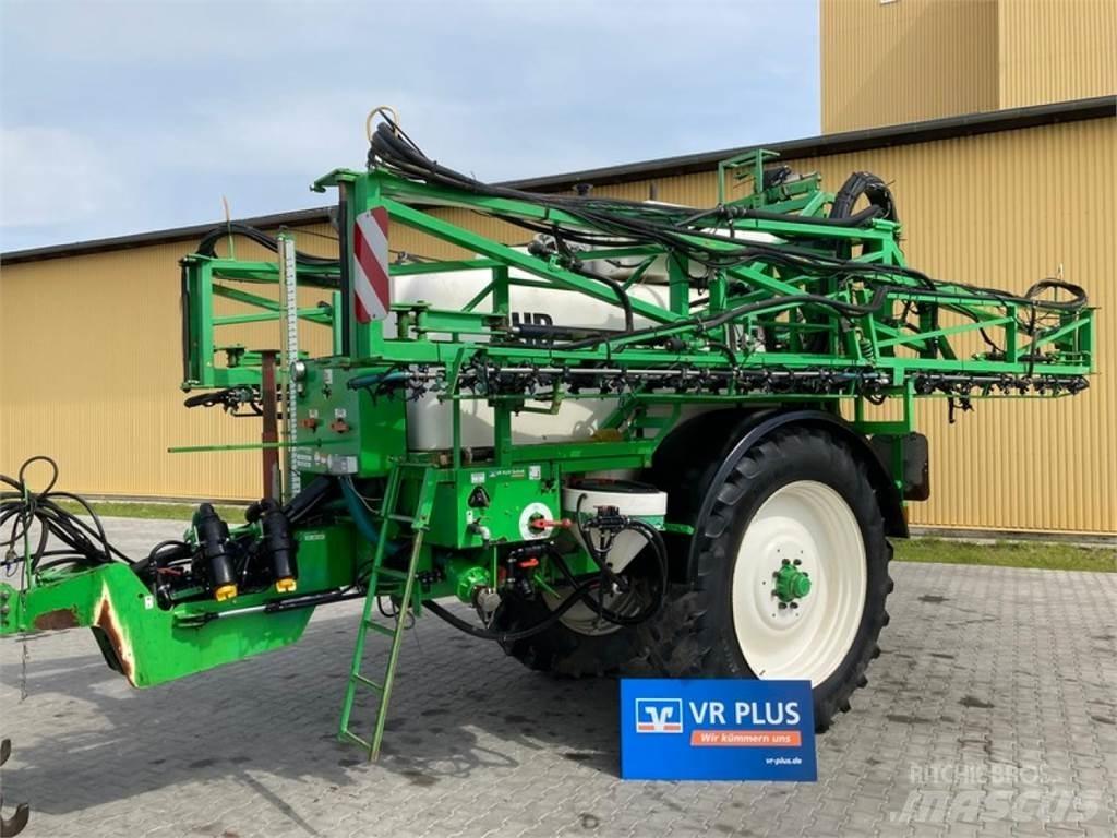 CHD D4233 Trailed sprayers