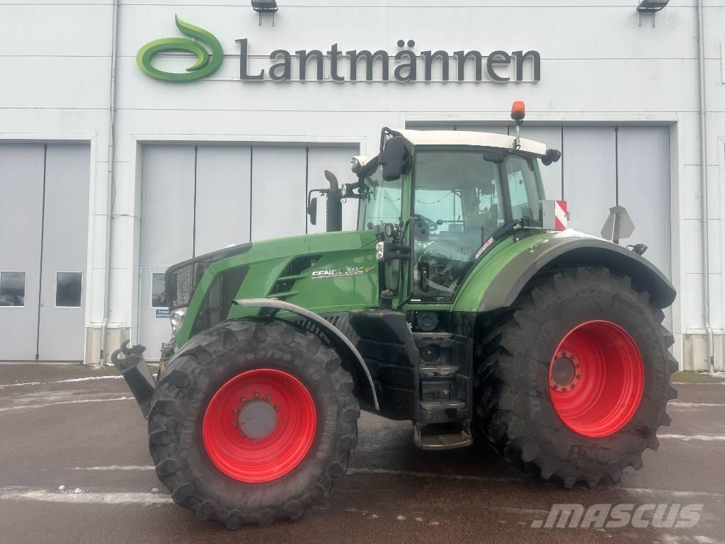 Fendt 824 Vario Tractors