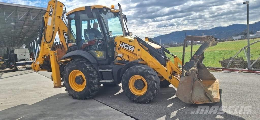 JCB 3cx Backhoe loaders