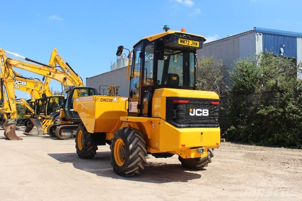 JCB 6 T-2 Site dumpers