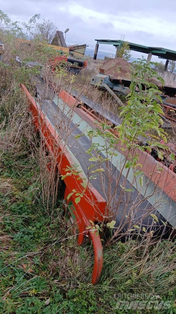 O&K 100x125 Mobile crushers