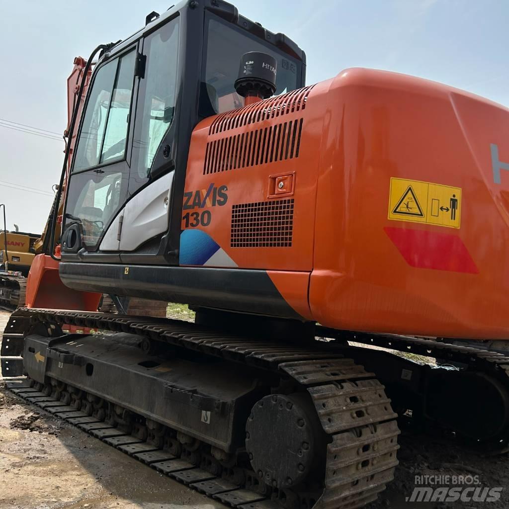 Hitachi 130 Crawler excavators
