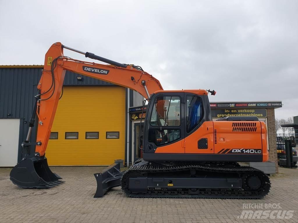Develon DX140LC Crawler excavators