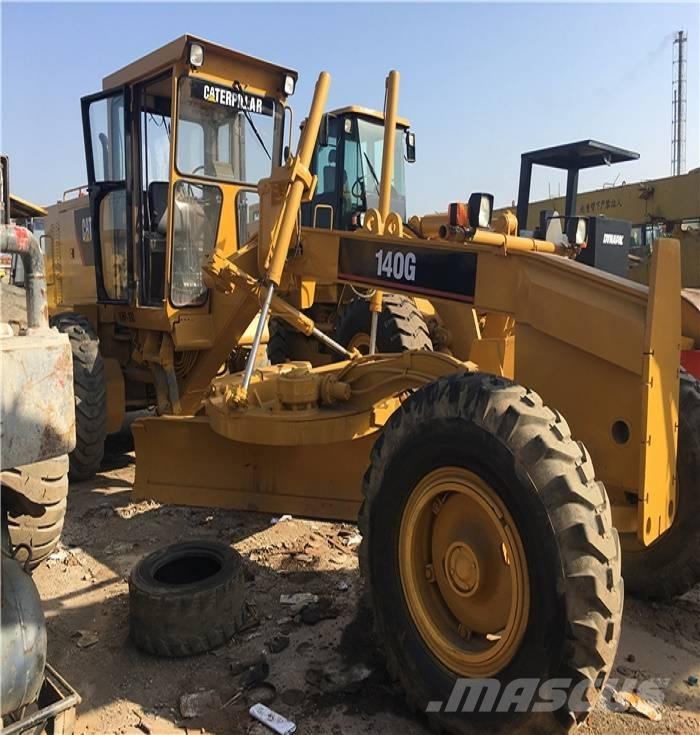 CAT 140 H II Graders