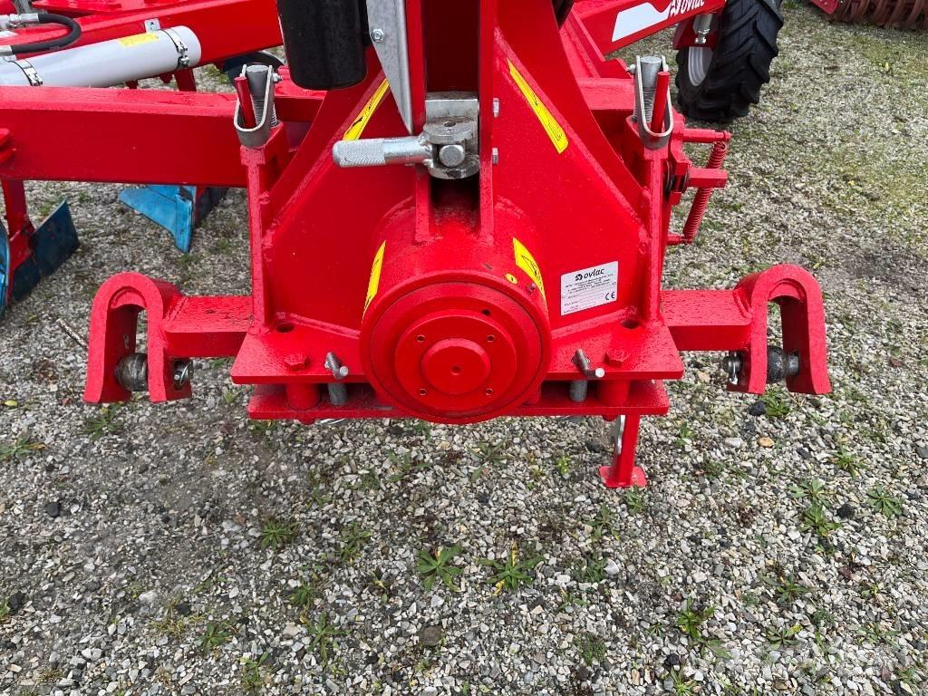 Ovlac Mini NH 7+2 Reversible ploughs