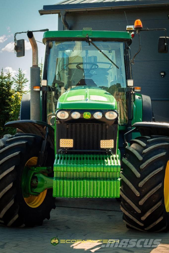 John Deere 8220 Tractors