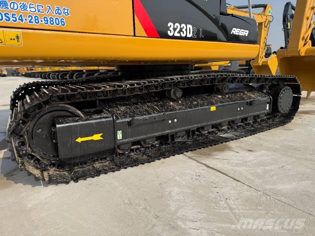 CAT 323D2L Crawler excavators