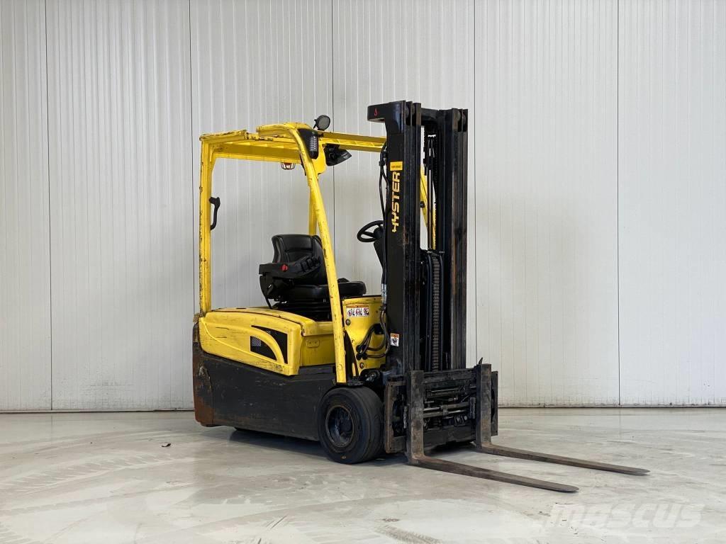 Hyster J2.0XNT LWB Electric forklift trucks