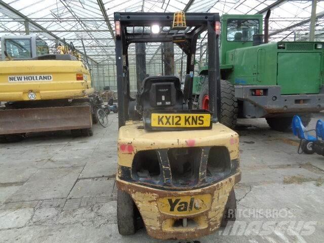 Yale GDP35VX Diesel trucks