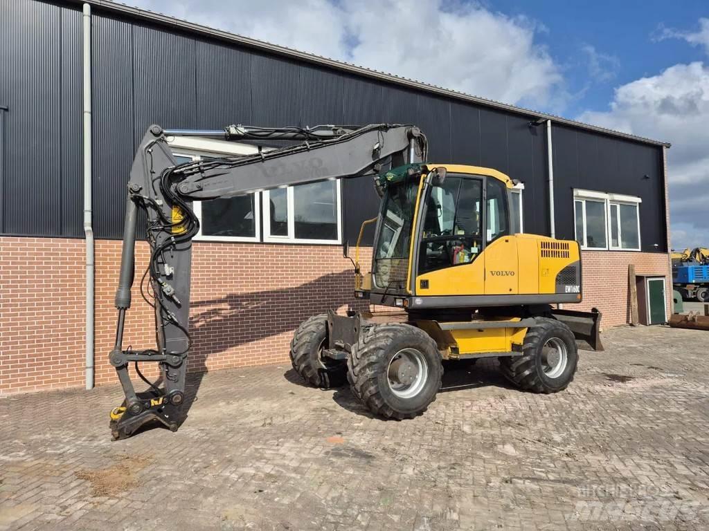 Volvo EW160C Wheeled excavators