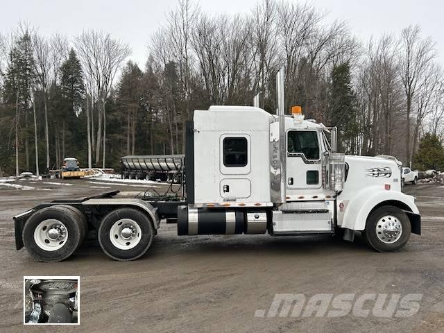 Kenworth W 900 L Tractor Units