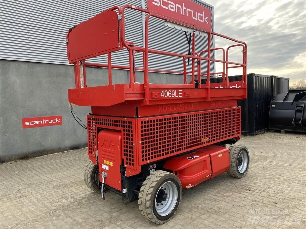 JLG 4069ERT Scissor lifts