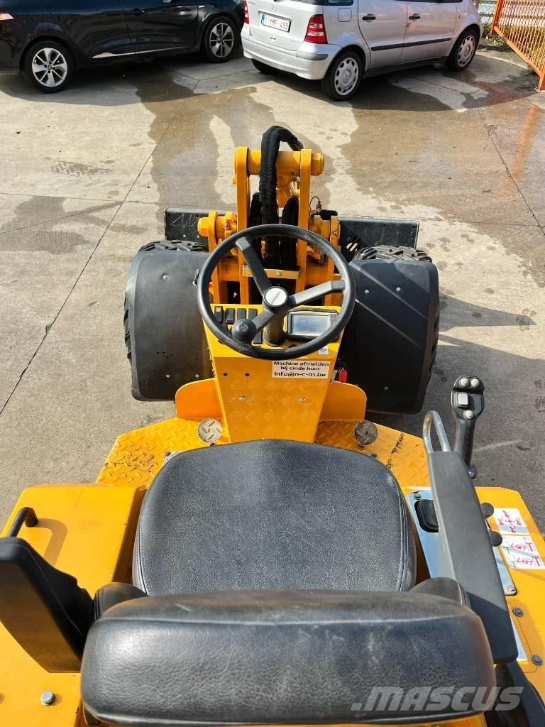 Knikmops KM 250 Wheel loaders