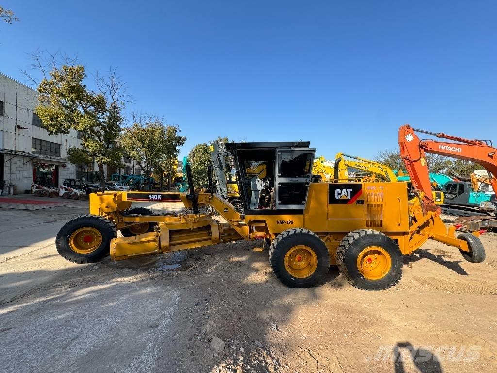CAT 140K Graders
