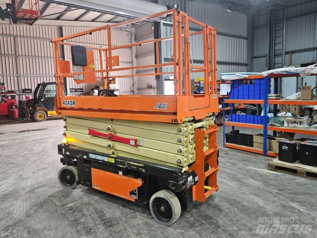 JLG 4045R Scissor lifts