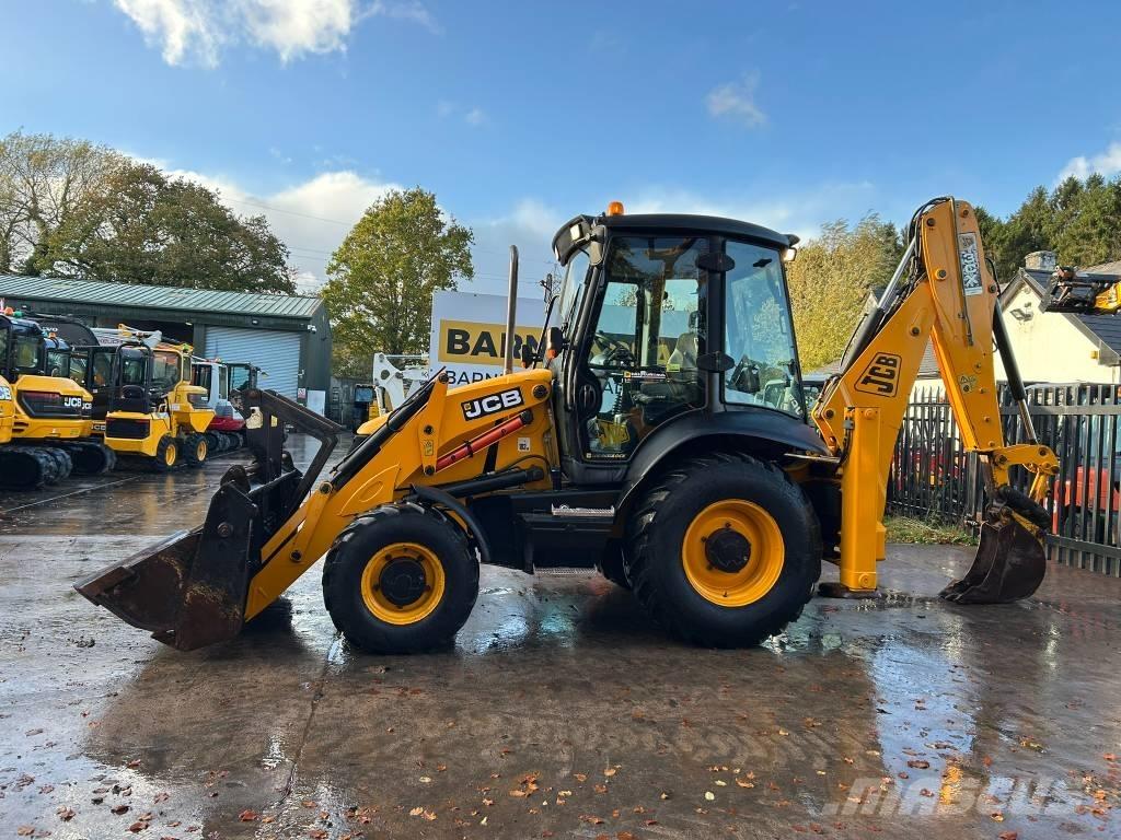 JCB 3 CX Backhoe loaders