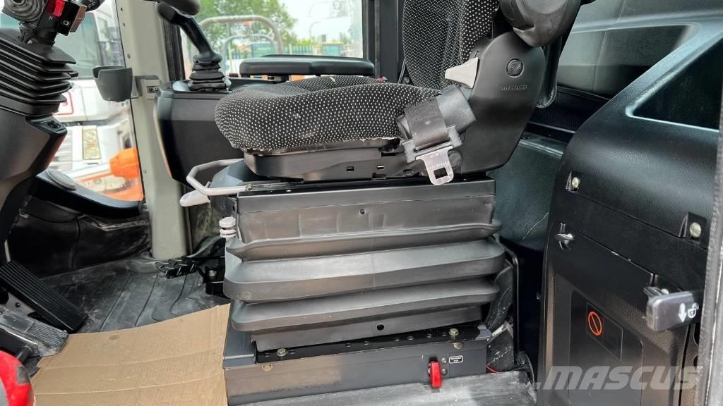 Doosan DL 200-5 Mini loaders