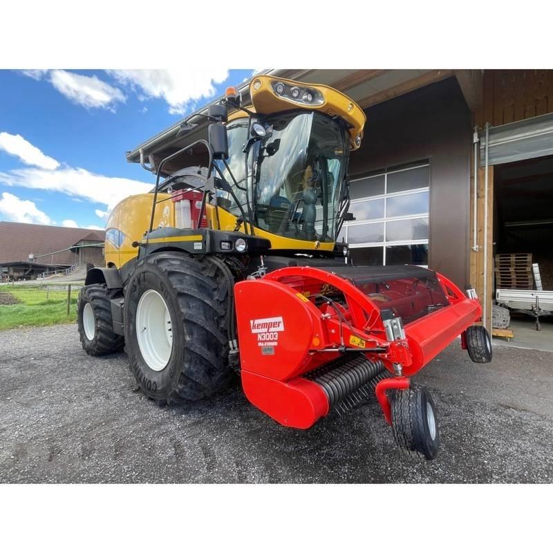 New Holland FR 700 Self-propelled foragers