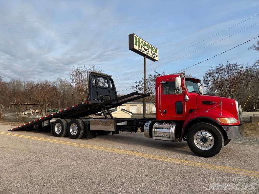 Peterbilt 348 Recovery vehicles