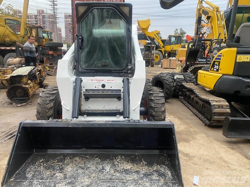 Bobcat S 300 Skid steer loaders