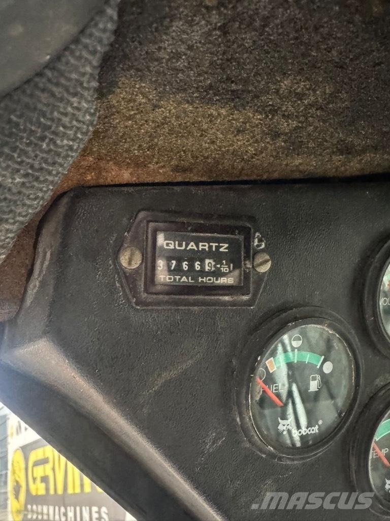 Bobcat 753 Skid steer loaders