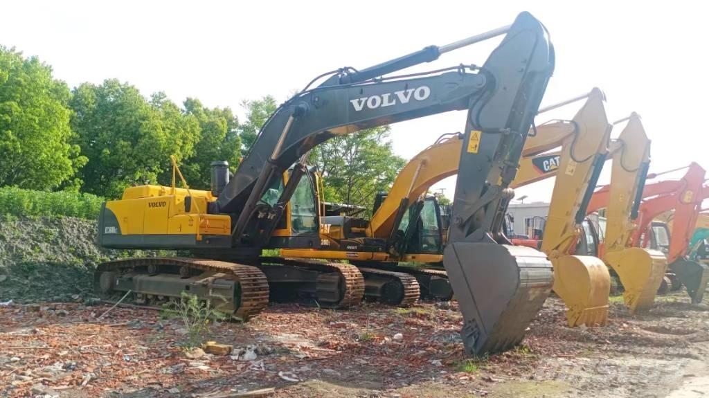 Volvo EC 360 Crawler excavators
