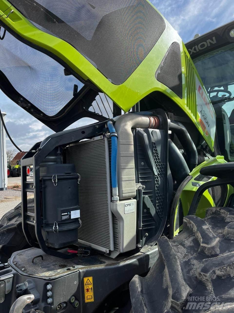 CLAAS Axion 940 Tractors