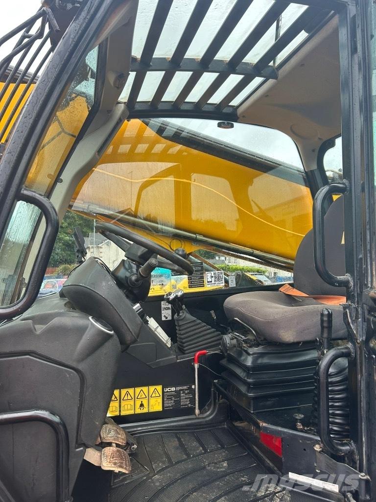 JCB 540-140 Sway / AC Telescopic handlers