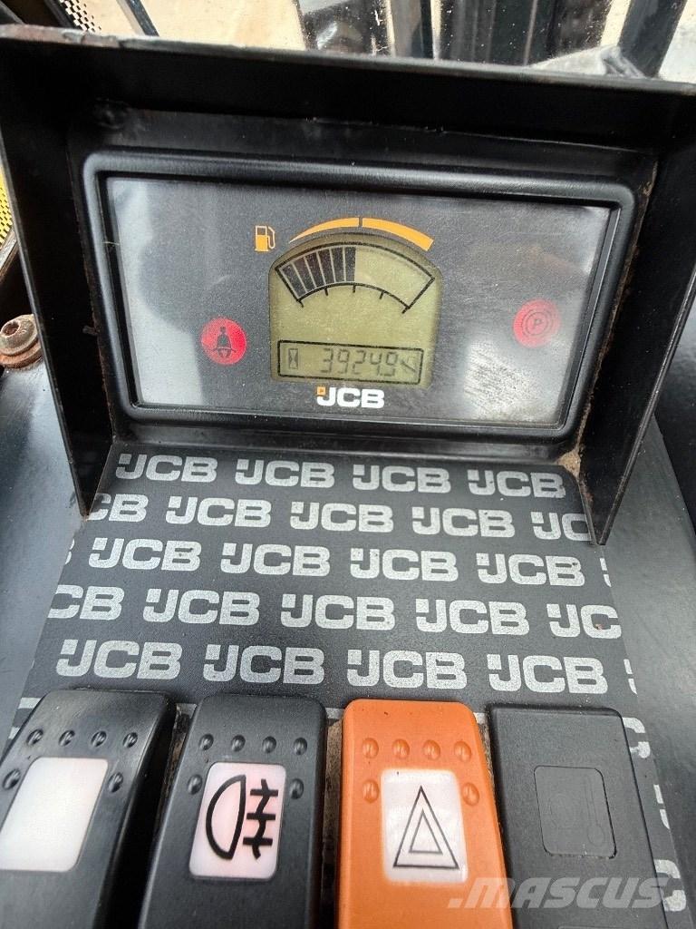 JCB 930-4 Rough terrain trucks