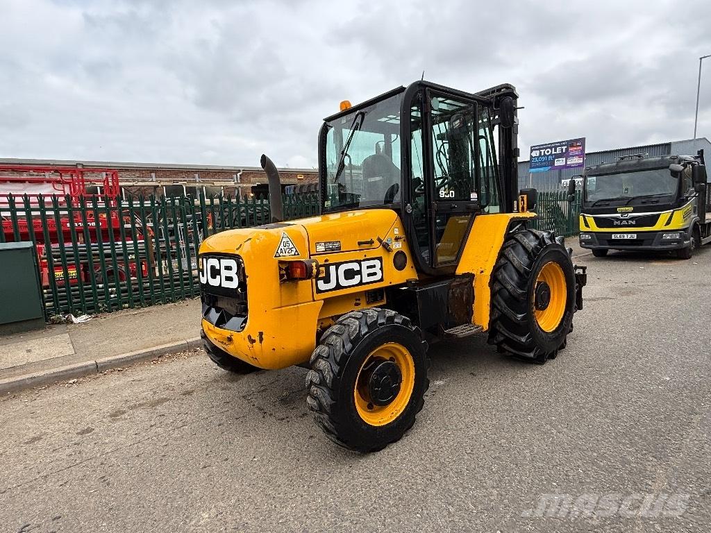 JCB 930-4 Rough terrain trucks