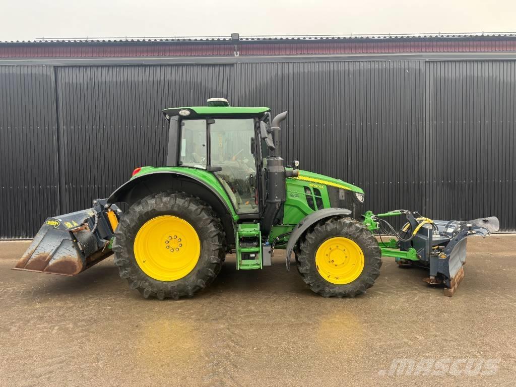 John Deere 6090 M Tractors